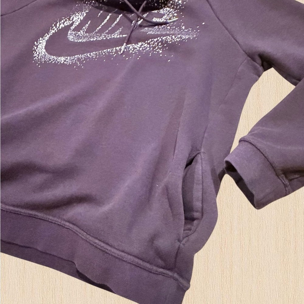 Nike Rally Metallic Funnel Neck Pullover Hoodie - Picture 4 of 11